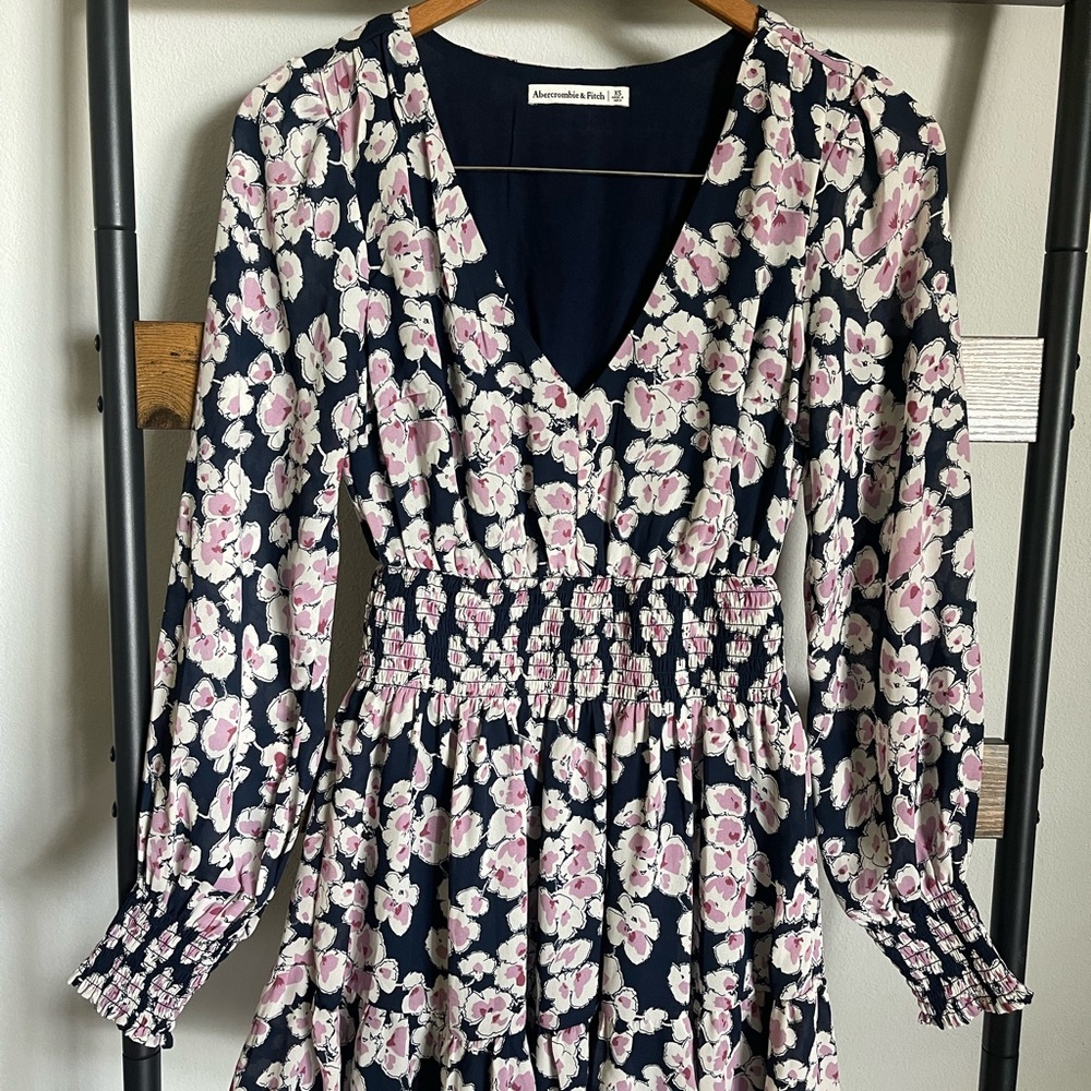 Abercrombie & Fitch Pink Long Sleeve V-Neck Sundress